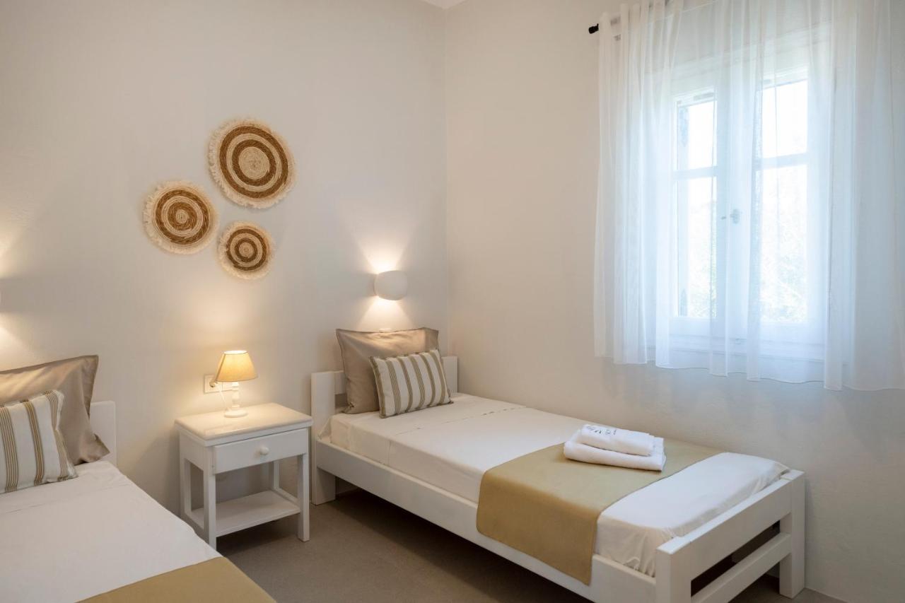 Sunrise Luxury Apartments & Suites Antiparos ciudad Exterior foto