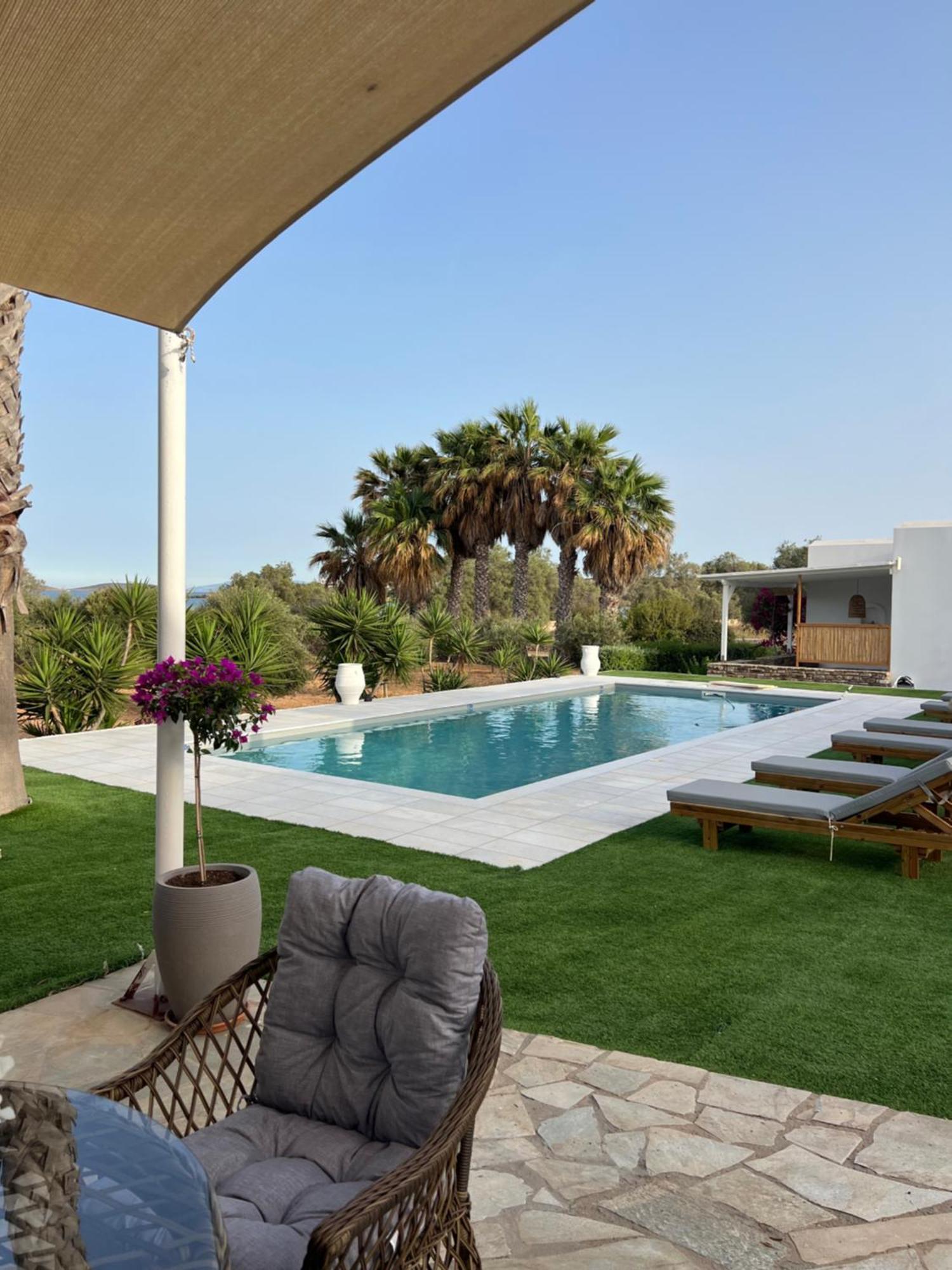 Sunrise Luxury Apartments & Suites Antiparos ciudad Exterior foto